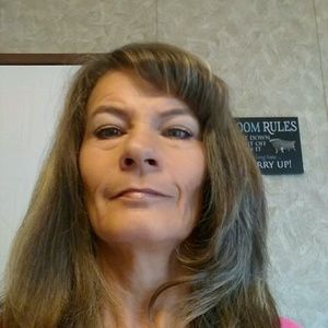 Meet your Posher, Angelia